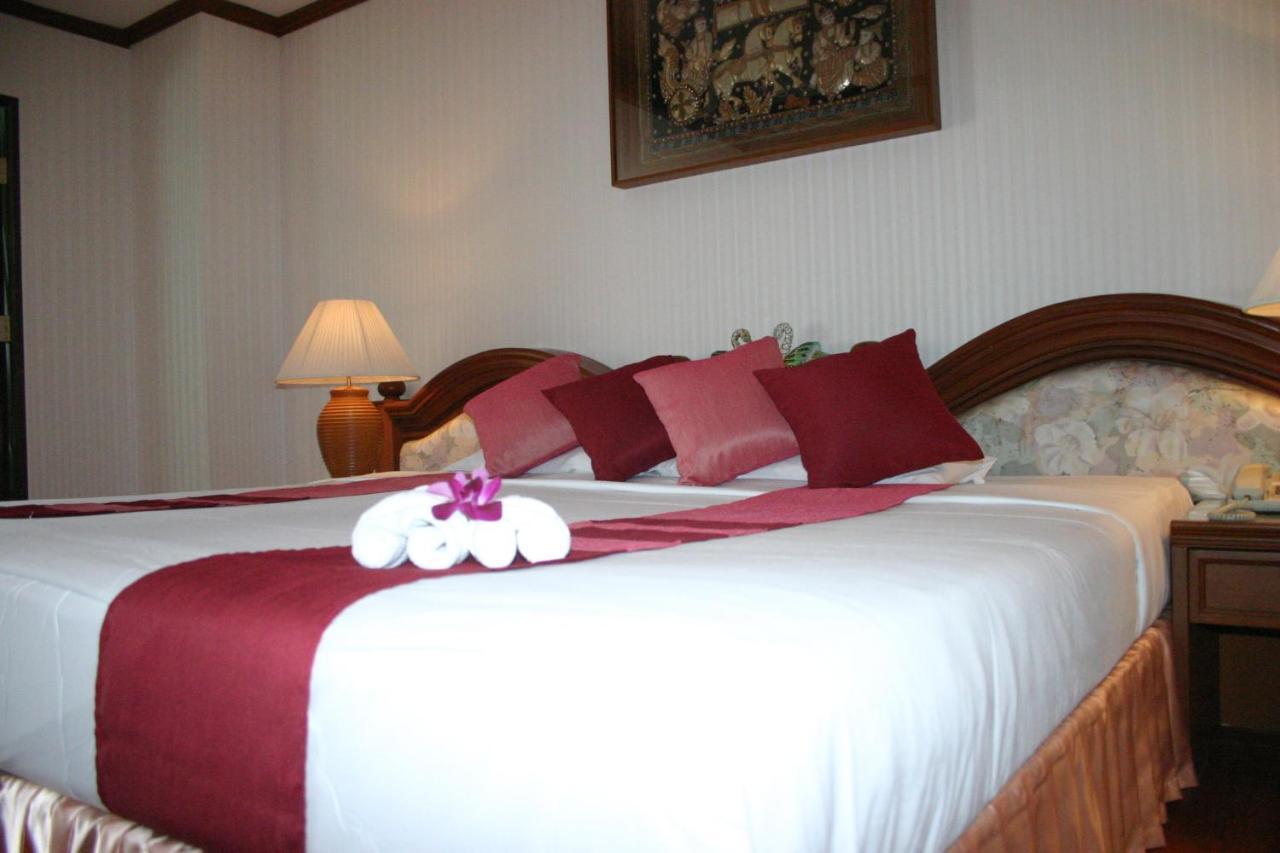 Chiangmai Ratanakosin Hotel Chiang Mai Exterior foto