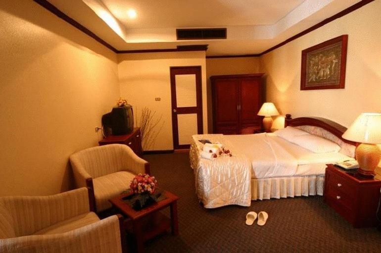 Chiangmai Ratanakosin Hotel Chiang Mai Exterior foto
